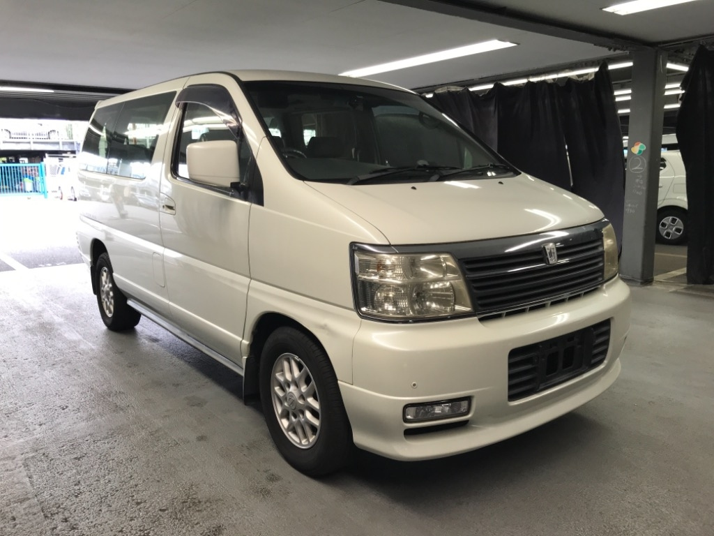 Nissan Elgrand e50 РјРёРЅРёРІСЌРЅ 5 РґРІ