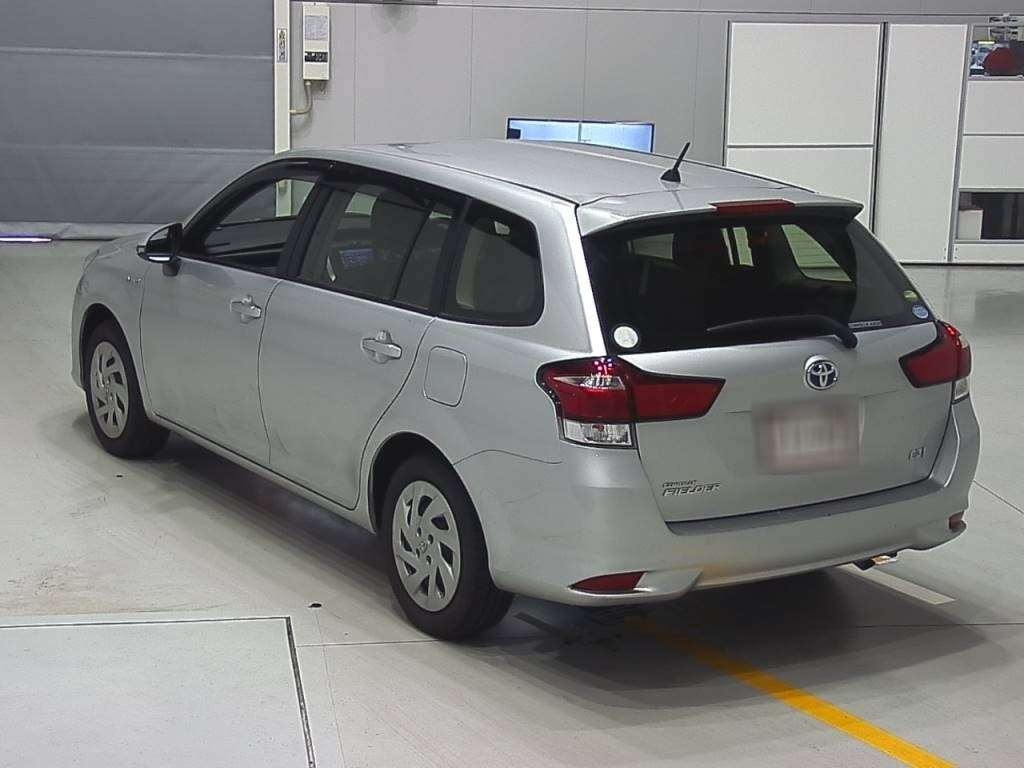 Toyota Fielder 2020