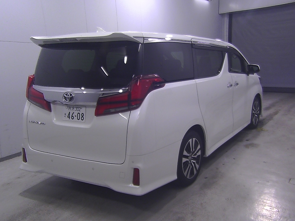 Toyota Alphard 2022