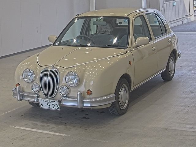 Mitsuoka Cedric