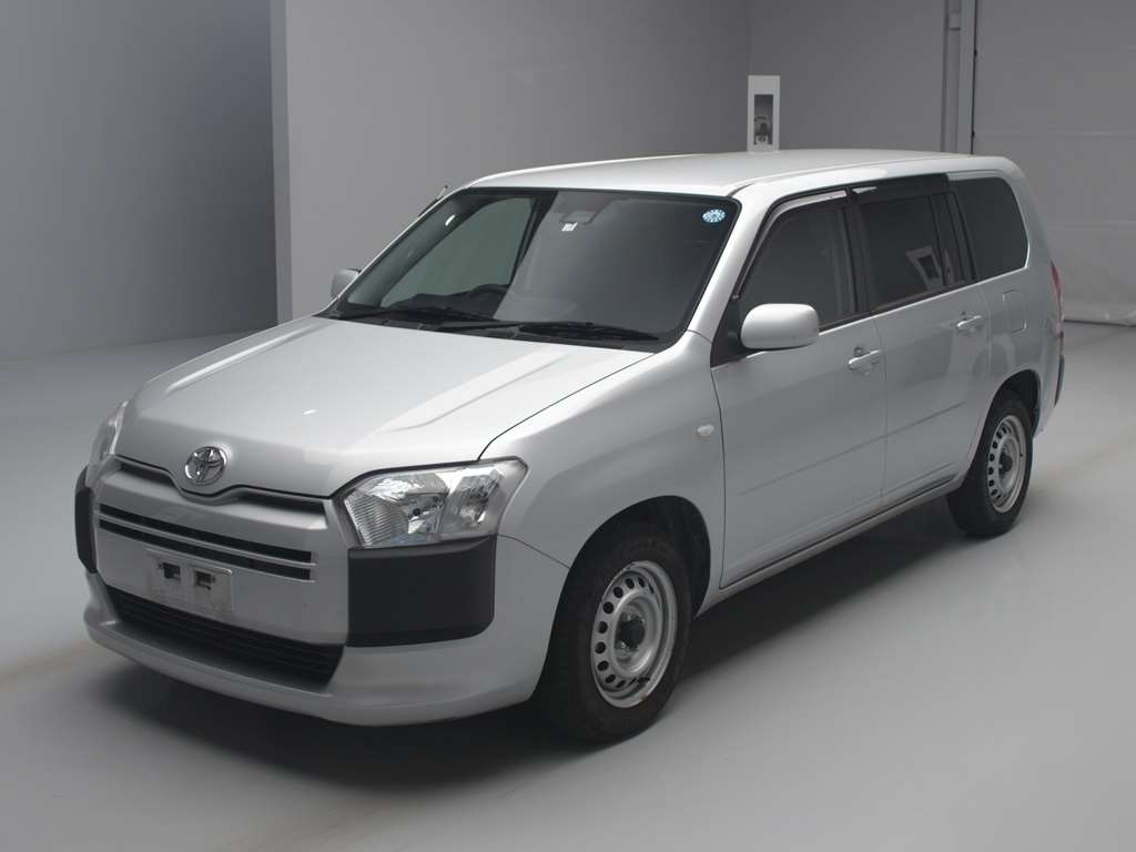 Toyota Probox 2022