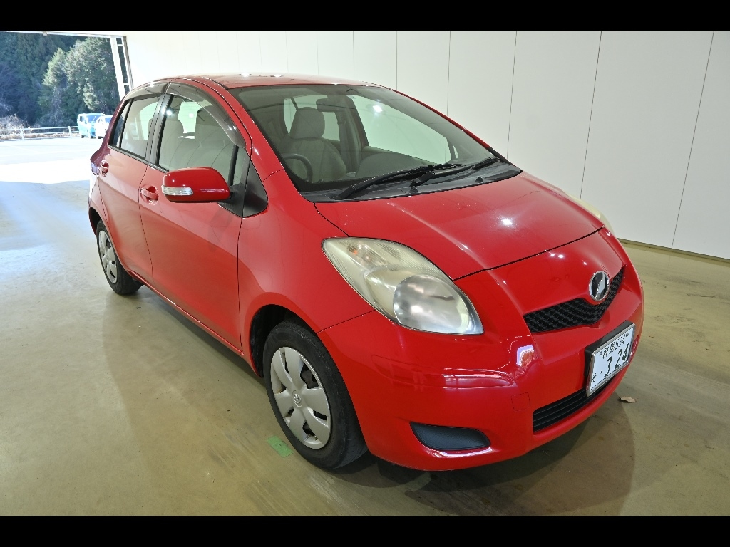 Toyota Vitz 2010