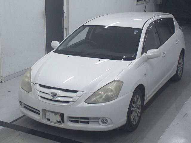 Toyota Caldina 2005