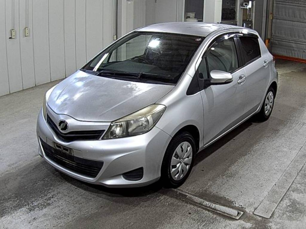 Toyota Vitz 2011