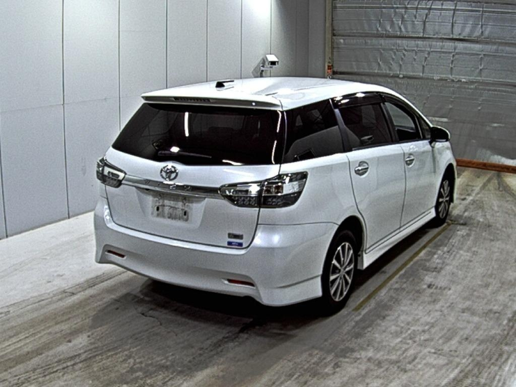 Toyota Wish 2015