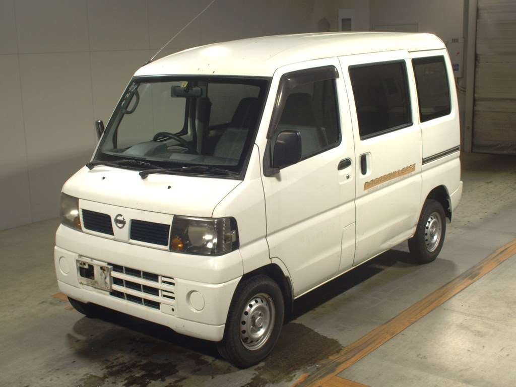 Nissan Clipper 2003