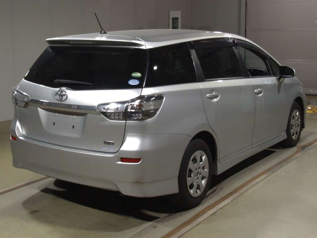 Toyota Wish 2016