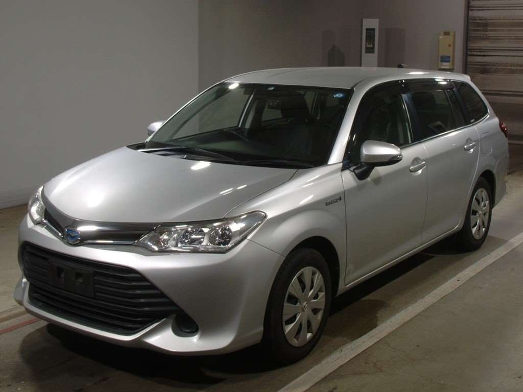 Toyota Corolla Fielder 2016