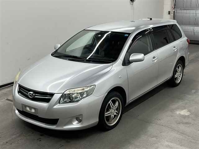 Toyota Corolla Fielder 2011