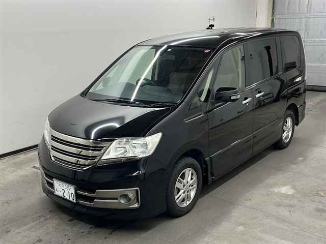 Nissan Serena 2012