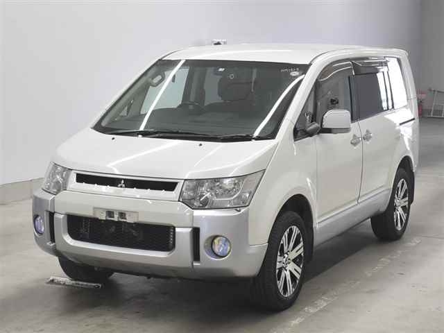 Мицубиси делика 2012. Mitsubishi delica 2023. Мицубиси делика 1998. Митсубиси делика года выпуска. Митсубиси делика года выпуска.