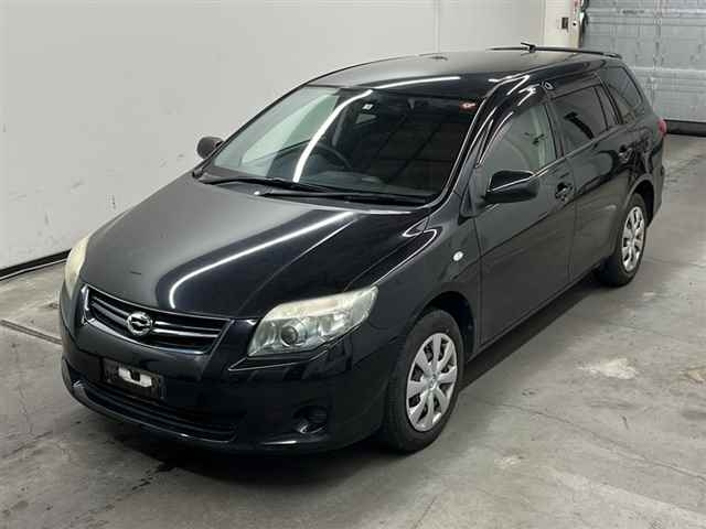 Toyota Corolla Fielder 2011