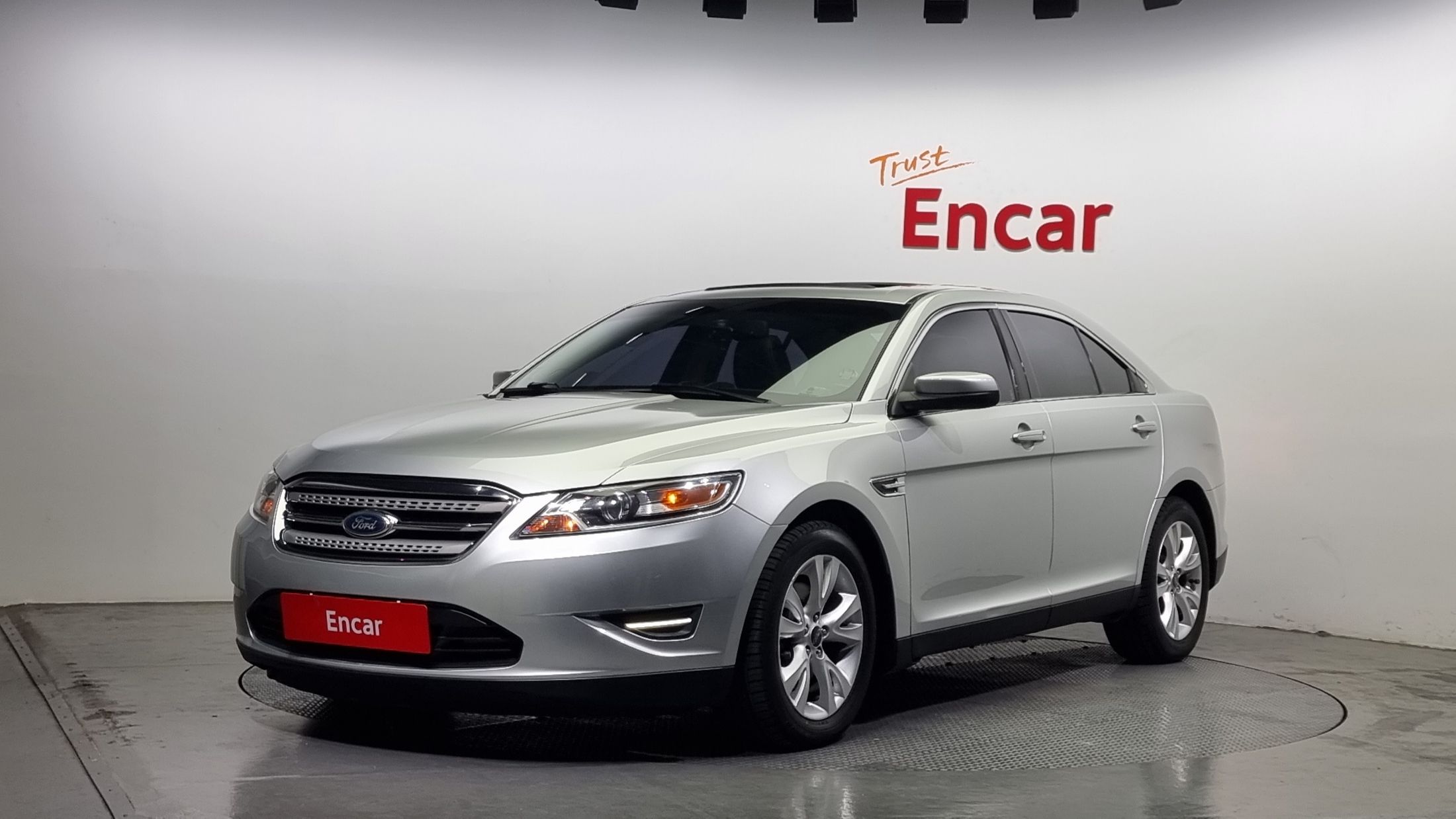 Ford Taurus 2010