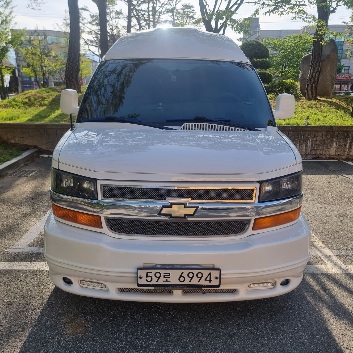 Chevrolet Express van