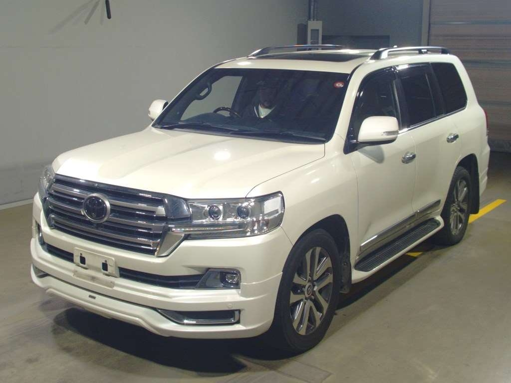 Тойота ленд Крузер 500 2035. Toyota Land Cruiser v300 202w.