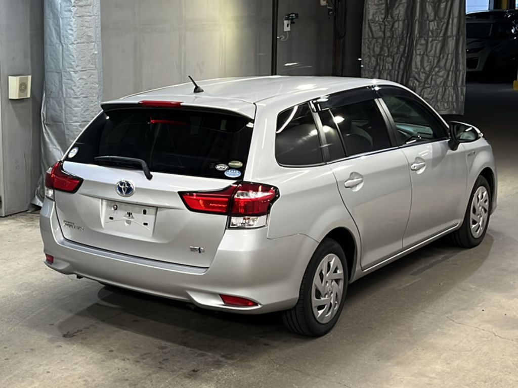 Toyota Corolla Fielder Hybrid g